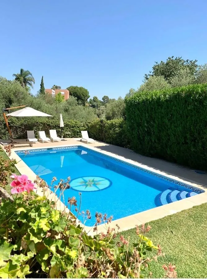 Chalet Con Vistas A Sevilla Gelves 0*,  Spain