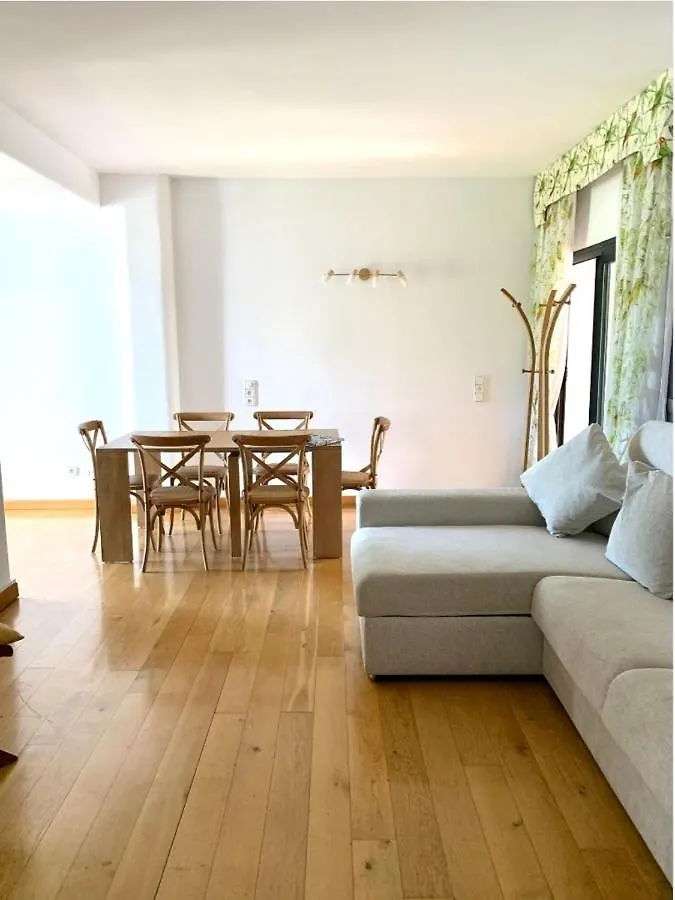 Chalet Con Vistas A Sevilla Gelves 0*,  Spain